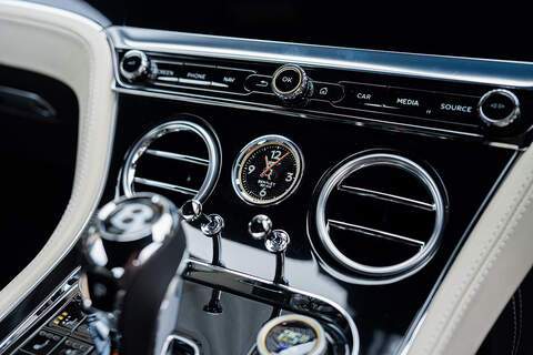 Bentley Continental W12 GT - Large 39