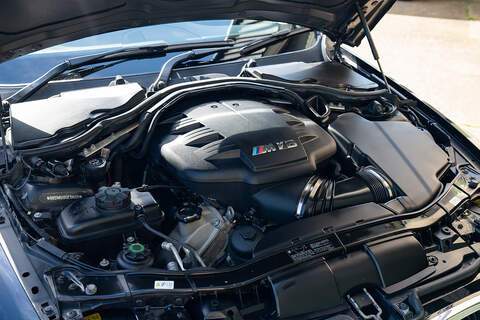BMW M3 iV8 - Large 38