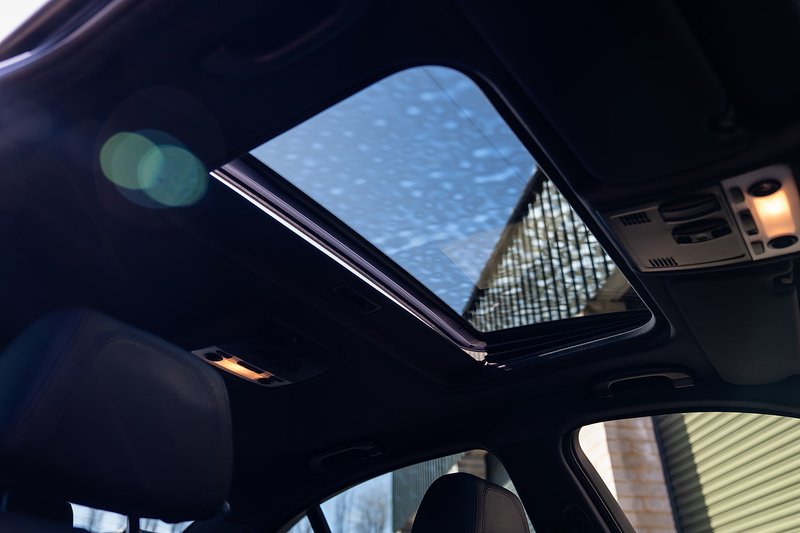 BMW M3 iV8 - Large 17