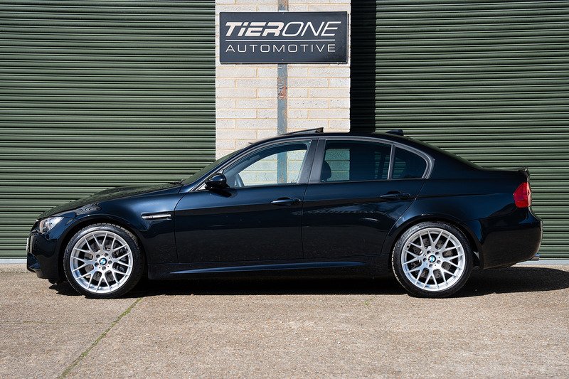 BMW M3 iV8 - Large 2
