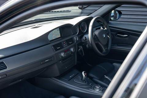 BMW M3 iV8 - Large 23