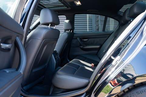 BMW M3 iV8 - Large 4