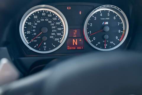 BMW M3 iV8 - Large 14