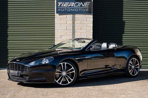 Aston Martin DBS V12 Carbon Black