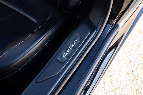 Aston Martin DBS V12 Carbon Black - Large 44