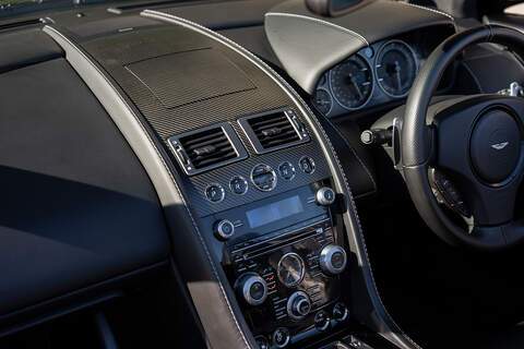 Aston Martin DBS V12 Carbon Black - Large 21