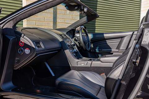 Aston Martin DBS V12 Carbon Black - Large 3