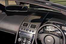 Aston Martin DBS V12 Carbon Black - U847