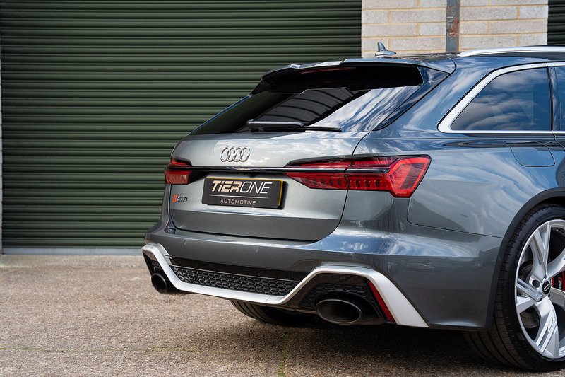 Audi RS6 Avant TFSI V8 - Large 37
