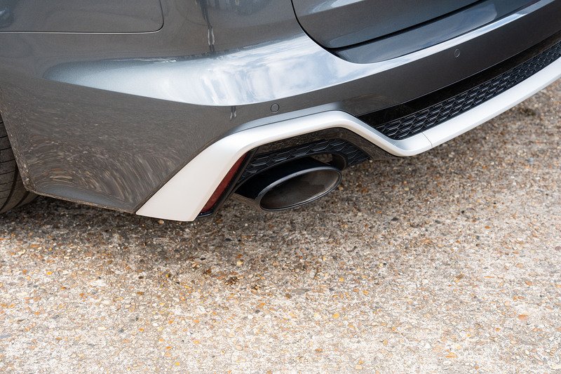 Audi RS6 Avant TFSI V8 - Large 23