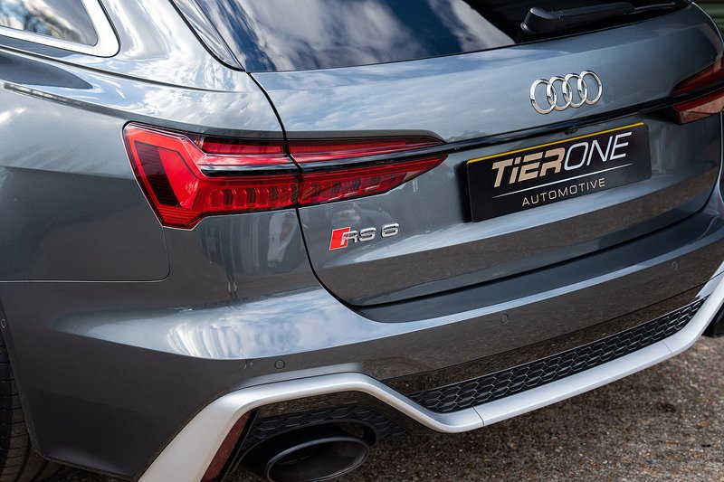 Audi RS6 Avant TFSI V8 - Large 41