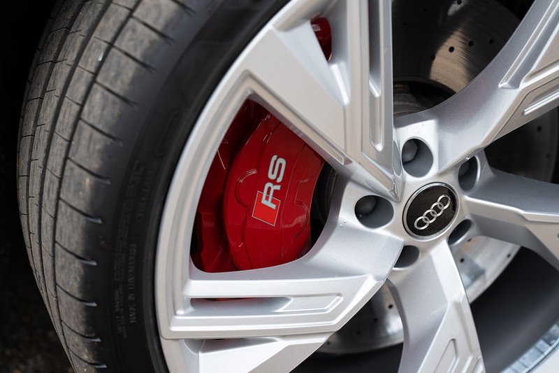 Audi RS6 Avant TFSI V8 - Large 20