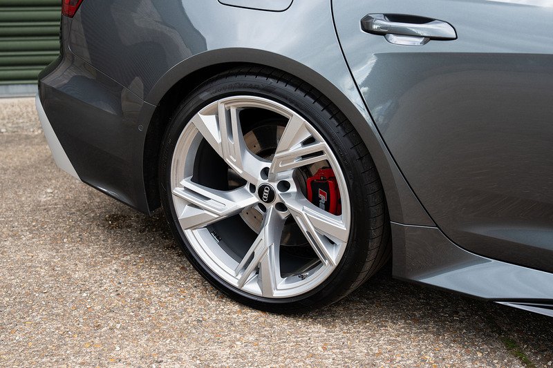 Audi RS6 Avant TFSI V8 - Large 43