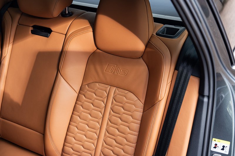 Audi RS6 Avant TFSI V8 - Large 32