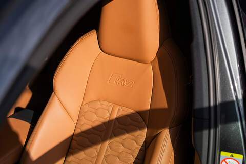 Audi RS6 Avant TFSI V8 - Large 15