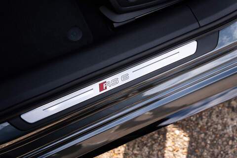 Audi RS6 Avant TFSI V8 - Large 48