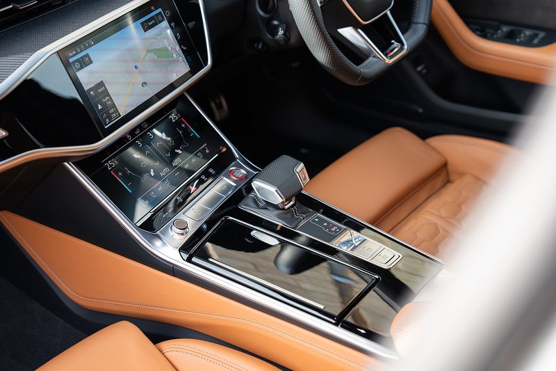 Audi RS6 Avant TFSI V8 - Large 34