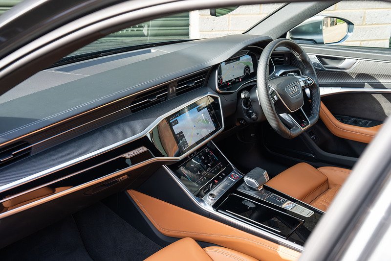 Audi RS6 Avant TFSI V8 - Large 4