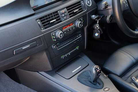 BMW M3 iV8 - Large 43