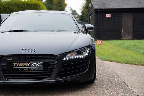 Audi R8 FSI V8 - Large 17