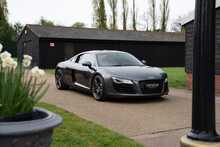 Audi R8 FSI V8 - U853