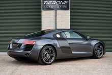 Audi R8 FSI V8 - U853