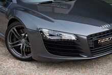 Audi R8 FSI V8 - U853