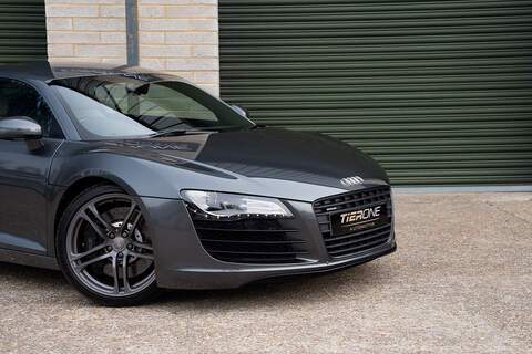 Audi R8 FSI V8 - Large 37