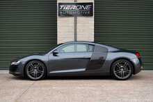 Audi R8 FSI V8 - U853