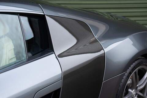 Audi R8 FSI V8 - Large 41