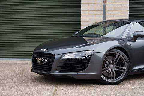 Audi R8 FSI V8 - Large 39
