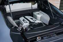 Audi R8 FSI V8 - U853