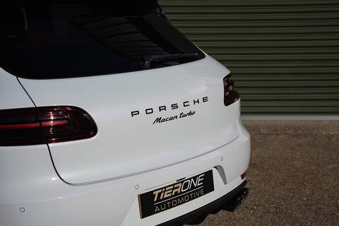Porsche Macan T V6 Turbo - Large 27