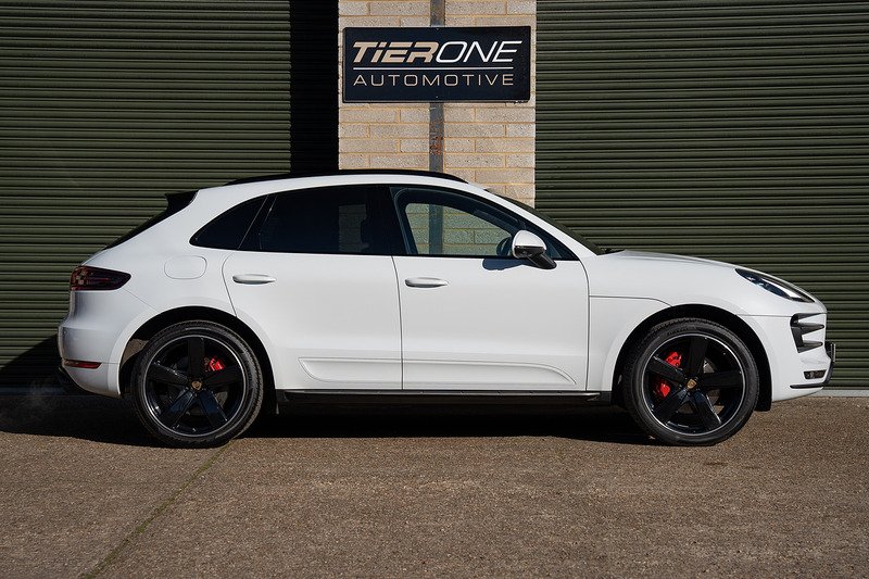 Porsche Macan T V6 Turbo - Large 2