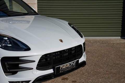 Porsche Macan T V6 Turbo - Large 26