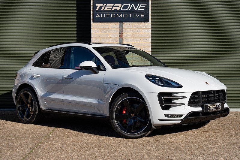 Porsche Macan T V6 Turbo - Large 6