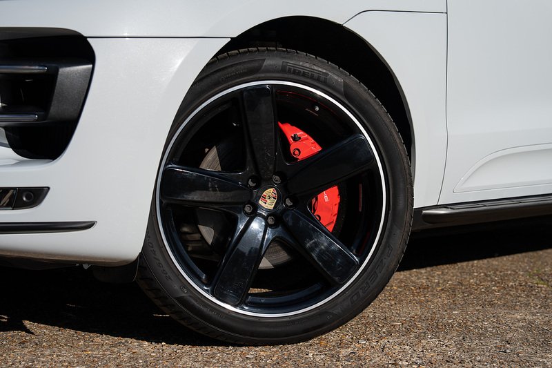 Porsche Macan T V6 Turbo - Large 59