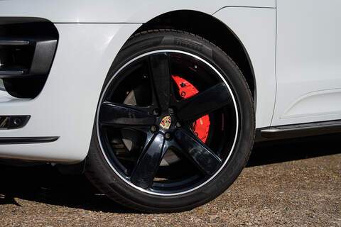 Porsche Macan T V6 Turbo - Large 59
