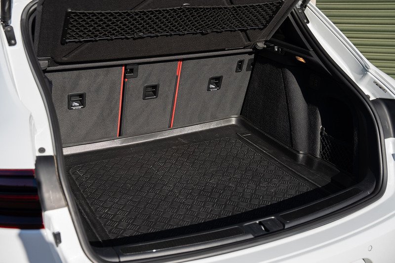 Porsche Macan T V6 Turbo - Large 63