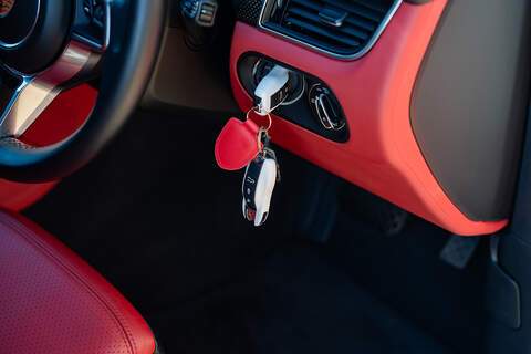 Porsche Macan T V6 Turbo - Large 46