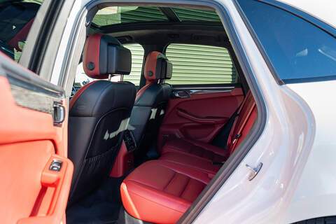 Porsche Macan T V6 Turbo - Large 4