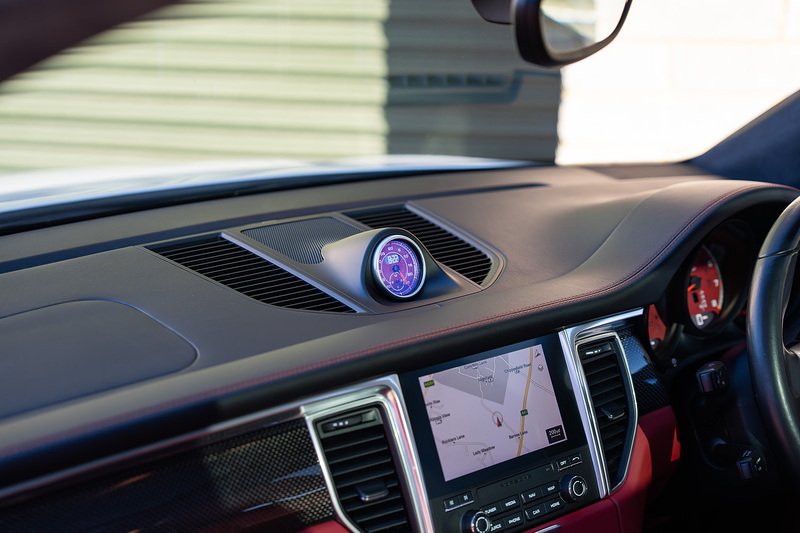 Porsche Macan T V6 Turbo - Large 17