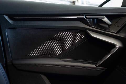 Audi RS3 TFSI Carbon Vorsprung - Large 23