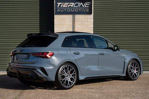 Audi RS3 TFSI Carbon Vorsprung - Large 1