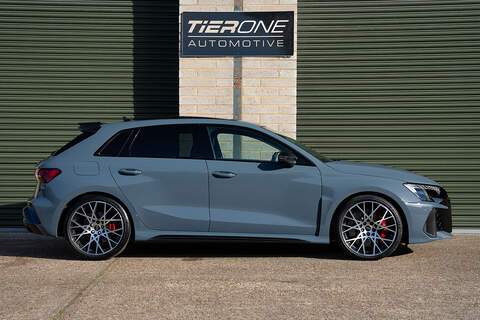 Audi RS3 TFSI Carbon Vorsprung - Large 2