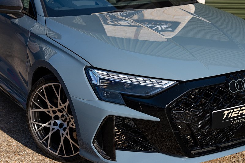 Audi RS3 TFSI Carbon Vorsprung - Large 39