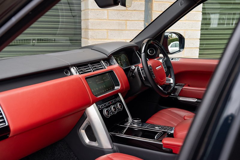 Land Rover Range Rover - Large 39