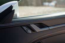 Porsche 911 T 992 Carrera 4S - U866