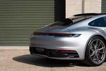 Porsche 911 T 992 Carrera 4S - U866