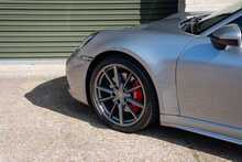 Porsche 911 T 992 Carrera 4S - U866